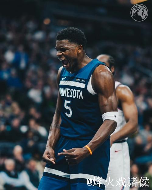 森林狼官方发布全场比分海报:避免两连败,战绩升至16胜9负 森林狼官方发布全场比分海报:避免两连败,战绩升至16胜9负